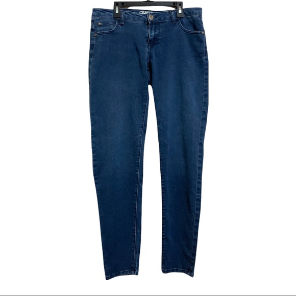Celebrity Pink Low Rise Skinny Dark Wash Woman’s Jeans 7 - Picture 1 of 8